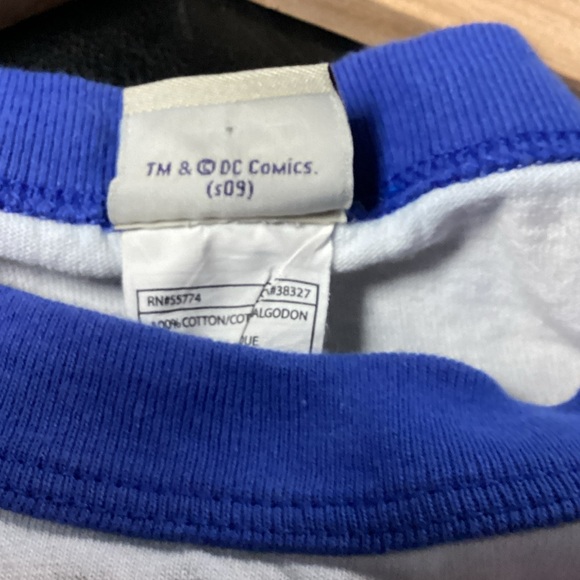 Vintage ‘90s DC Comics Justice League White Tee with Blue Accents - Picture 3 of 6